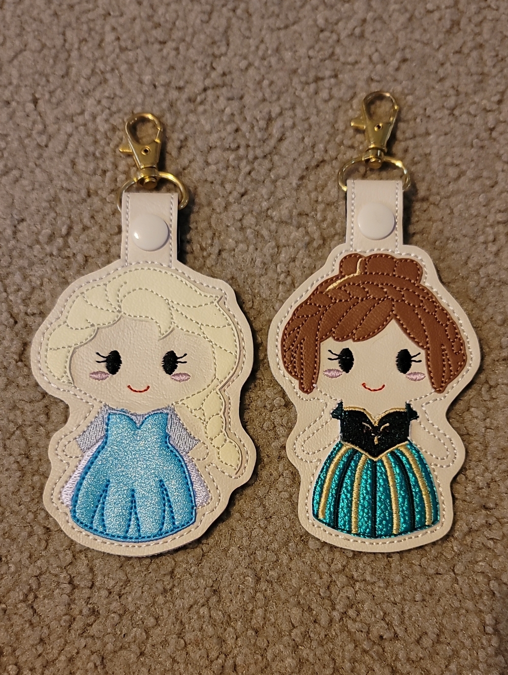 Frozen Elsa And Anna Bag Charms